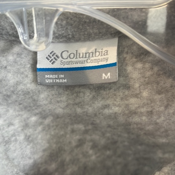 💜🤍 Columbia Fleece Vest 🤍💜 - Picture 4 of 4
